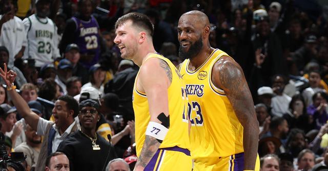 詹姆斯：卢卡不需要为我改变比赛方式 我们会围绕他调整